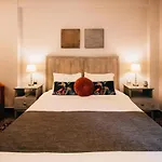 Maron Apartment