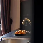 Maron Apartment