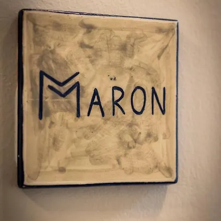 アパート Maron カラブリタ